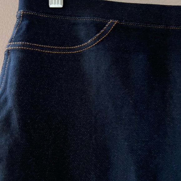 Never worn jeggings - Picture 4 of 6